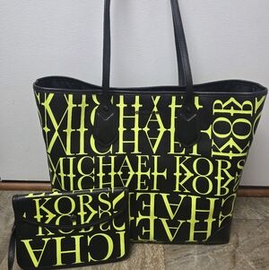 Michael Kors Eva Newsprint Handbag Tote